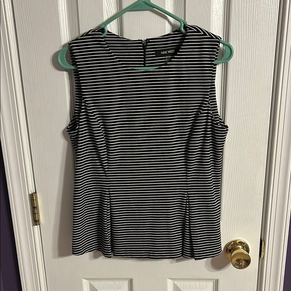 Nine West Black and White Fitted Blouse